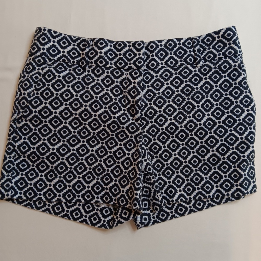 LOFT Geometric Print Women's Short Casual Black Blue White Size 00 Chino Riviera